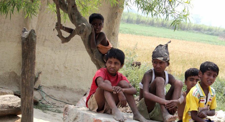 कमजोर आर्थिक अवस्थाले मुसहर बालबालिका विद्यालय शिक्षाबाट वञ्चित