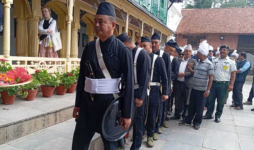 इन्द्रजात्राको लागि यःसिं लिन मानन्धर समुदायका अगुवाहरु वन प्रस्थान