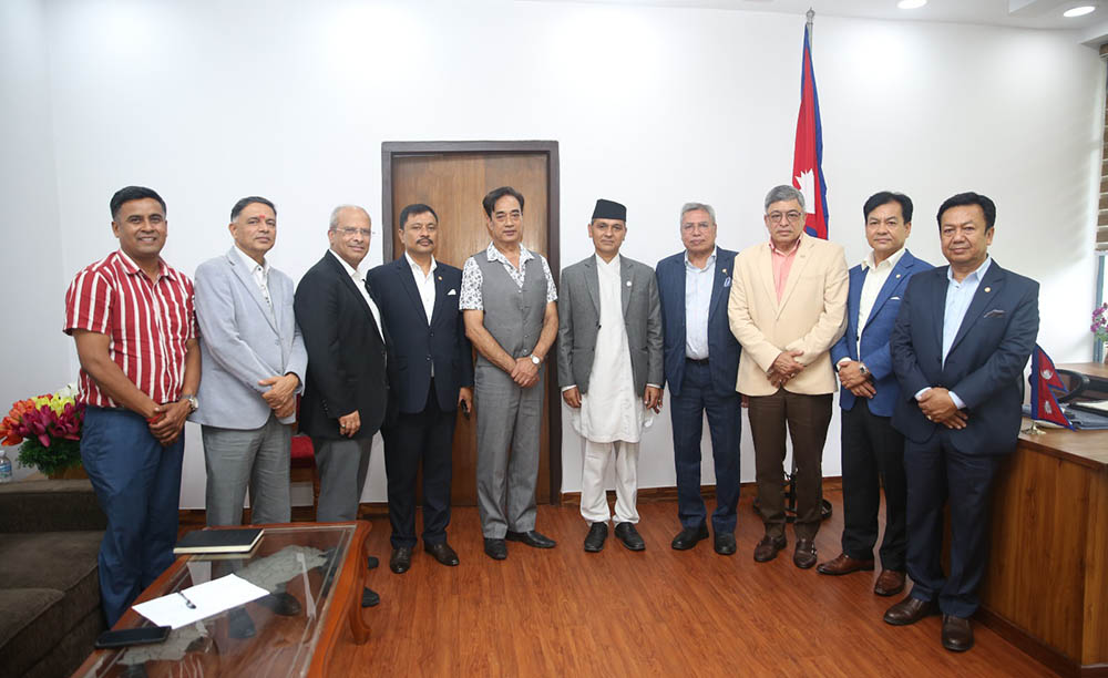 व्यवसायीको मनोवल उकास्ने गरी सुरक्षाको प्रत्याभूति दिलाउन गृहमन्त्री अर्याललाई चेम्बरको आग्रह