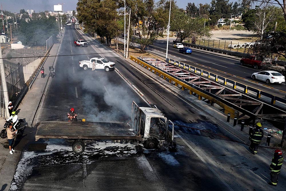 मेक्सिकोमा हिंसात्मक प्रदर्शन: ३२ जनाको मृत्यु, बैंकका २० भन्दा बढी शाखामा आगजनी