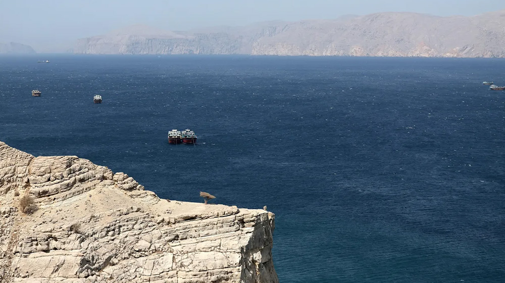 होर्मुज हाम्रो पूर्ण नियन्त्रणमा छ- इरान