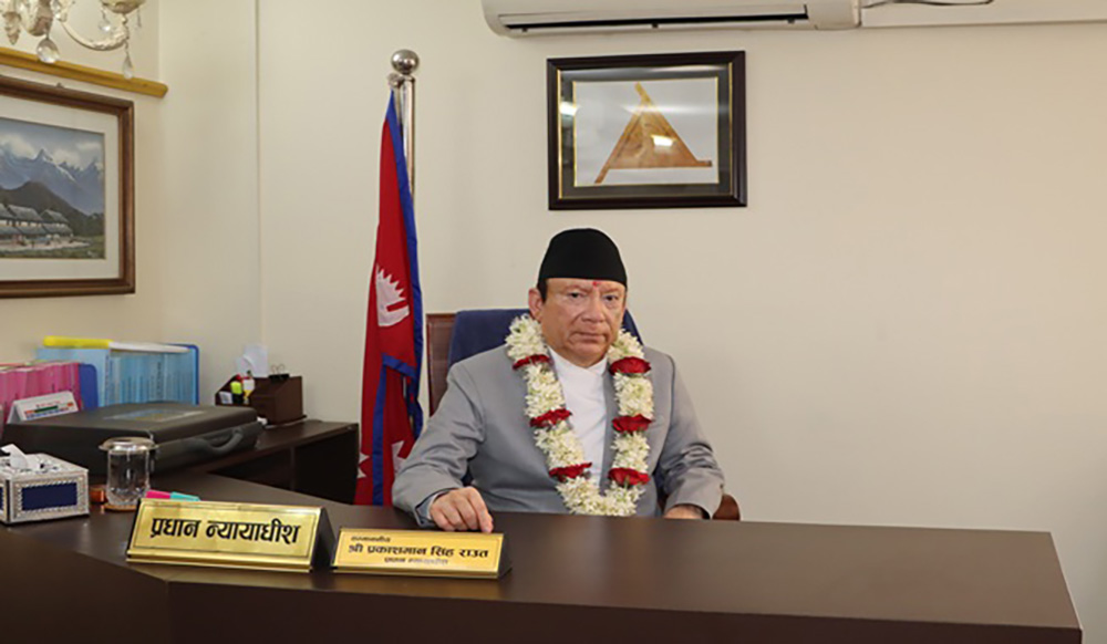 अनिवार्य अवकाशमा जाँदै प्रधानन्यायाधीश राउत