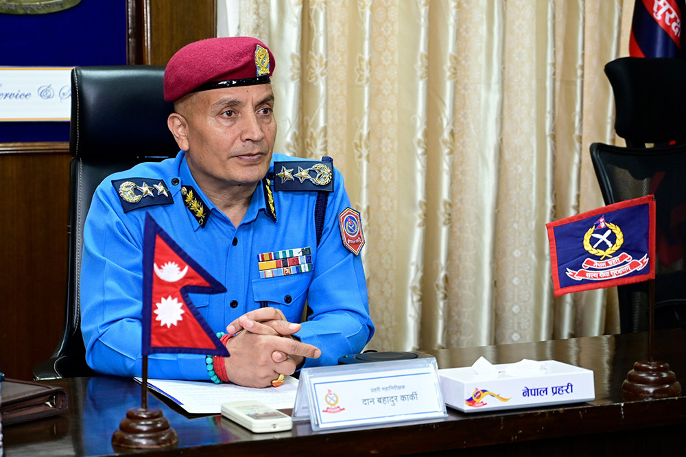 नागरिक केन्द्रित सेवा प्रवाह गर्न महानिरीक्षक कार्कीको निर्देशन