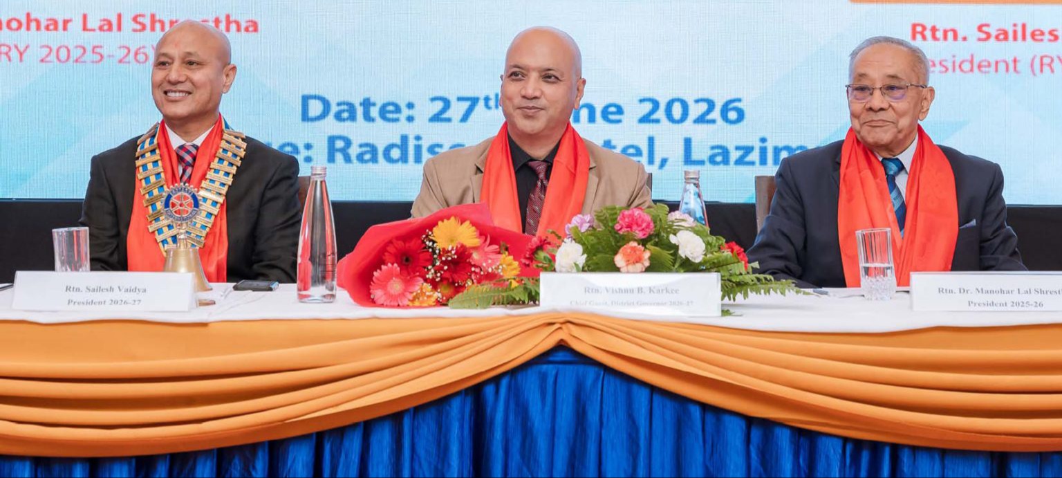 रोटरी क्लव अफ काष्टमण्डपको २५ औं प्रेसिडेन्ट एवं डिष्ट्रिक्ट गर्भनर मा आए औषधी उत्पादक वैद्य-