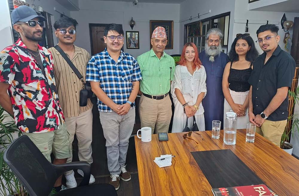 पार्टी बनाउदै धवलशमशेर