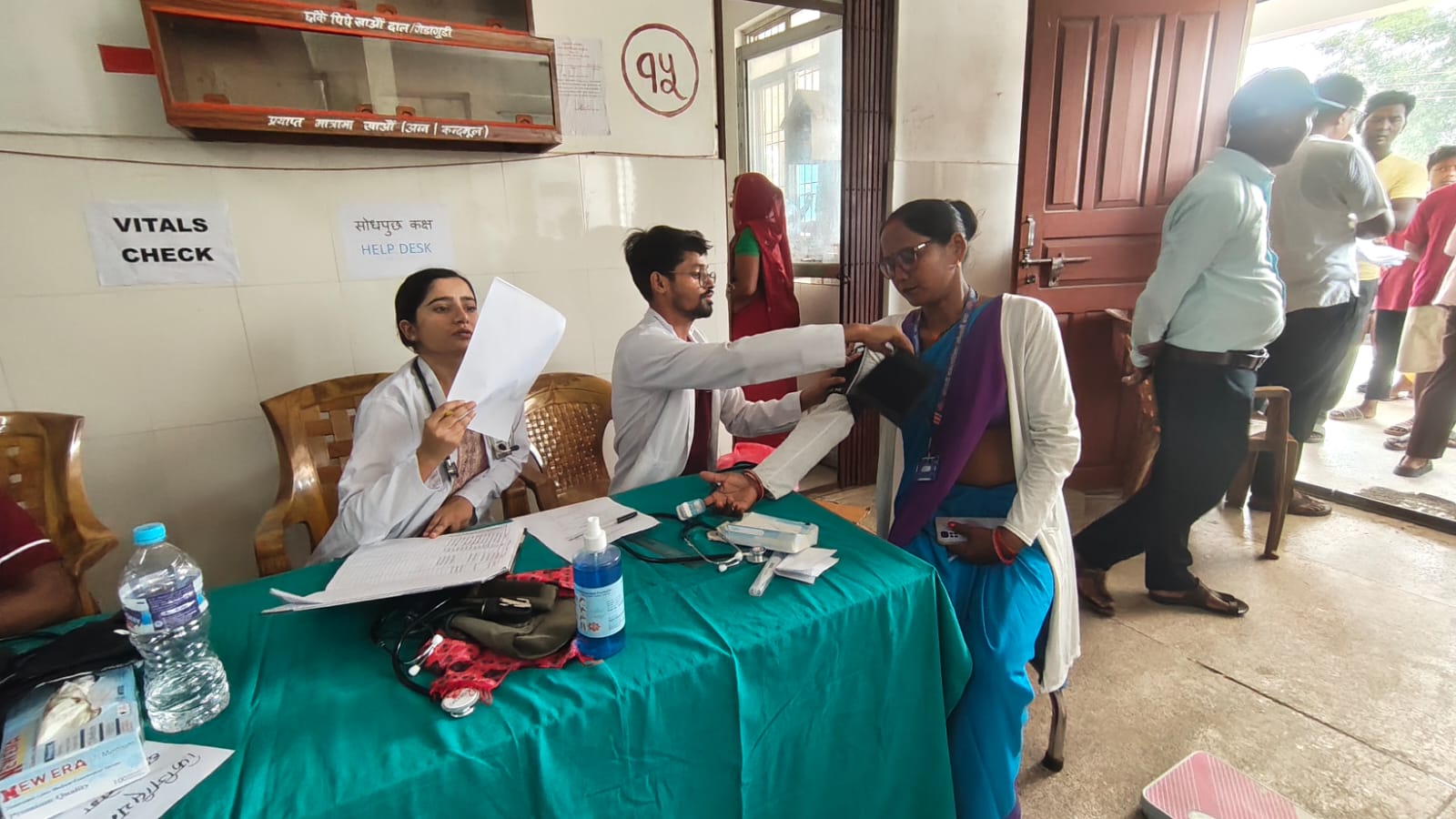 कोल्हवी नगरपालिकाको आयोजनामा निःशुल्क स्वास्थ्य शिविर सम्पन्न, ३ सय ६६ बिरामी लाभान्वित तथा स्वास्थ्य सम्झौता हस्ताक्षर-
