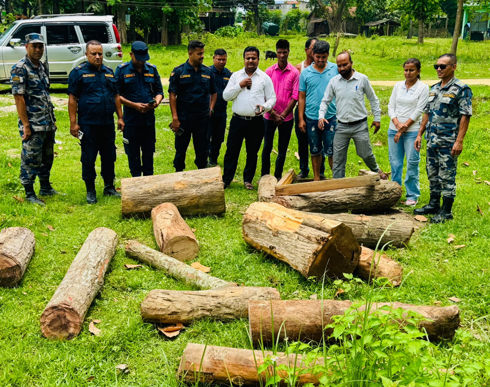 अवैध सालको काठ सहित तस्करी नियन्त्रणमा : पटेर्वा सुगौली प्रहरीको सक्रियता, वन संरक्षण अभियानमा बहुपक्षीय सहकार्य-